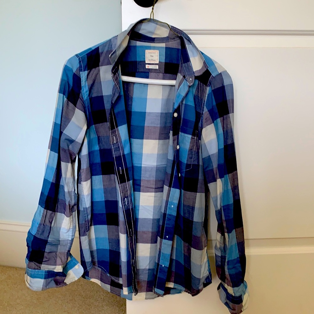 Gap long sleeve button up